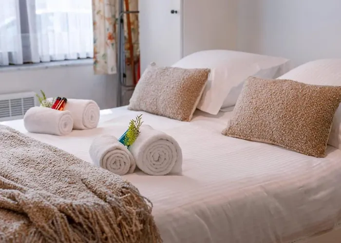 Cosy Apartment At Walking Distance From The Beach
